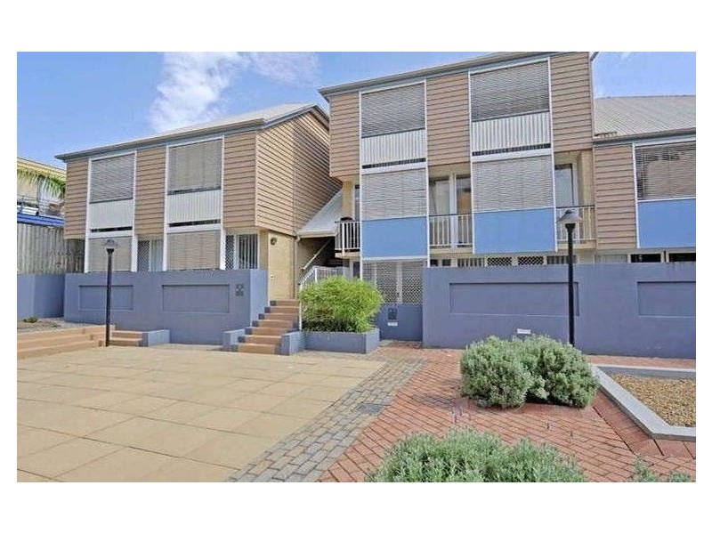 18/23 Quinton Street, Kangaroo Point QLD 4169