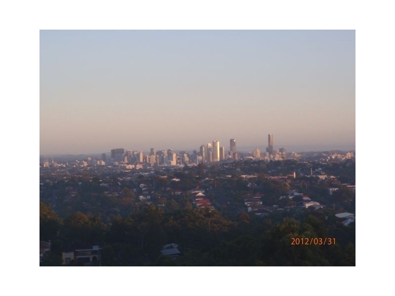 Holland Park West QLD 4121