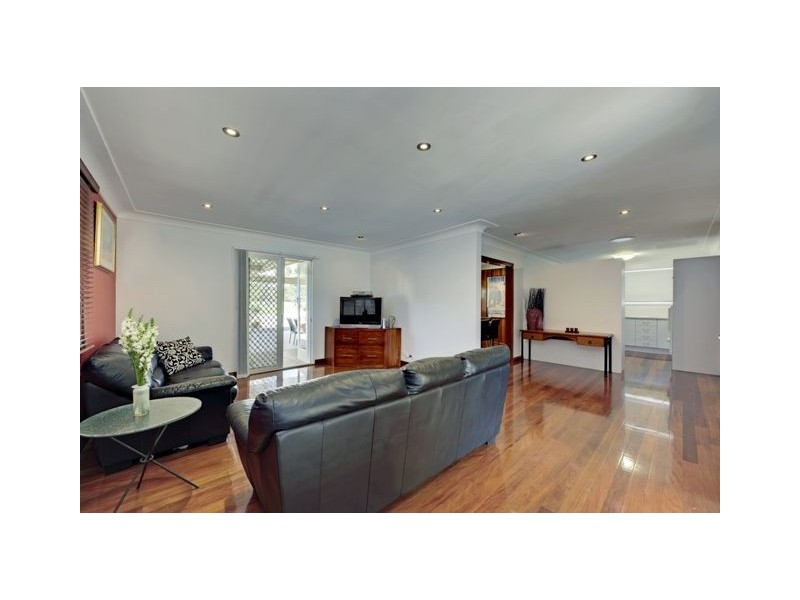 14 Boongall Road, Camp Hill QLD 4152