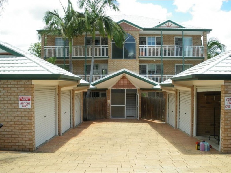 6/24 Baragoola Street, Coorparoo QLD 4151