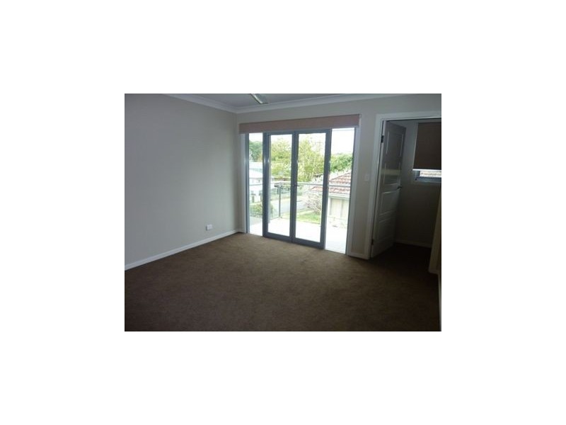 2/42 Brown Street, Camp Hill QLD 4152