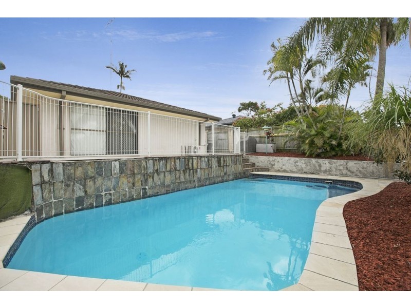 10 Billan Street, Carina QLD 4152