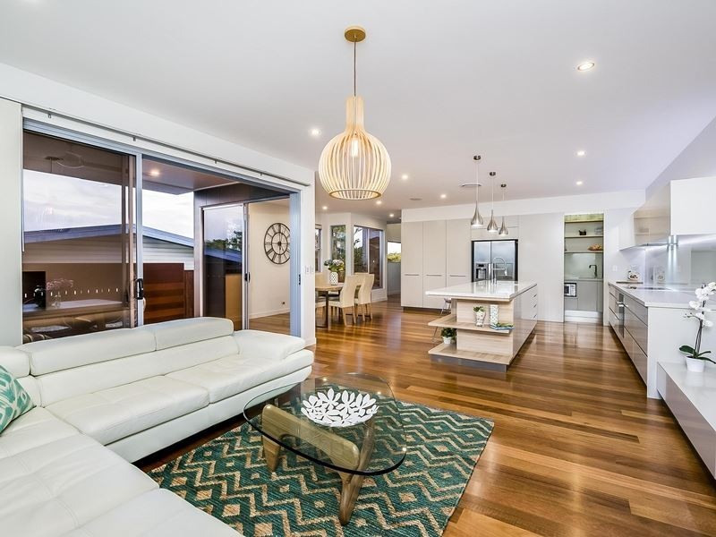 27 Eyre Street, Mount Gravatt East QLD 4122