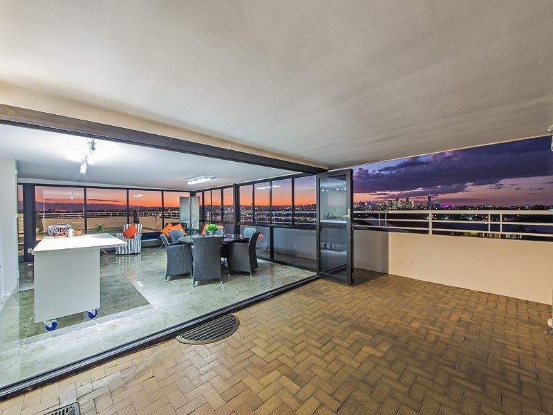 3/32 Kirkland Ave, Coorparoo QLD 4151