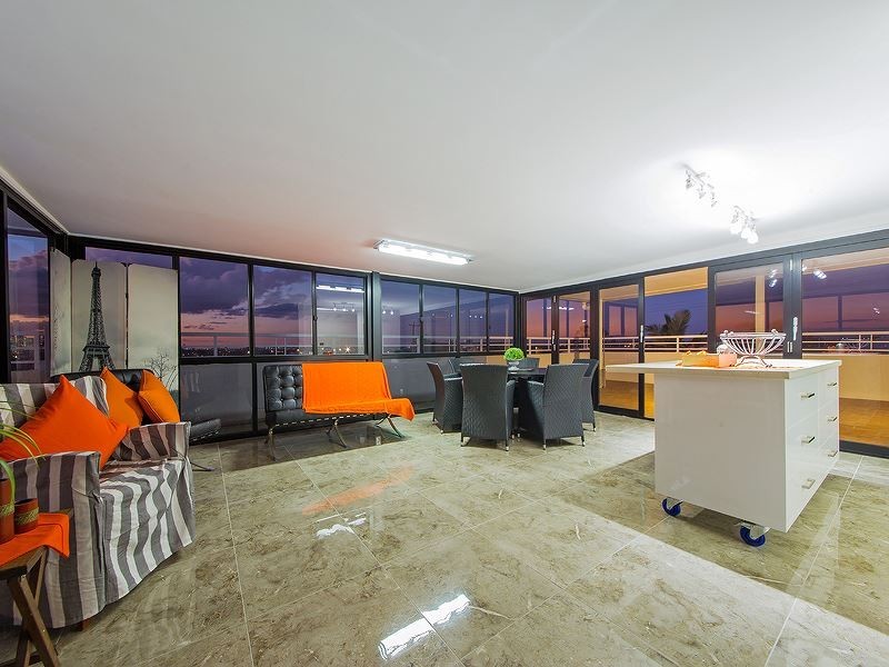 3/32 Kirkland Ave, Coorparoo QLD 4151