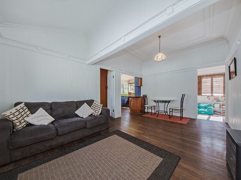 45 Brae Street, Coorparoo QLD 4151