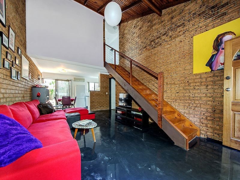 2/62 Macaulay Street, Coorparoo QLD 4151