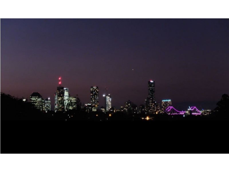 2/62 Macaulay Street, Coorparoo QLD 4151