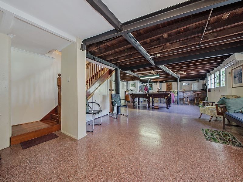 19 Brinawa Street, Camp Hill QLD 4152