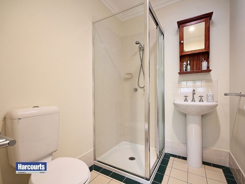 2/53 Hunter Street, Greenslopes QLD 4120