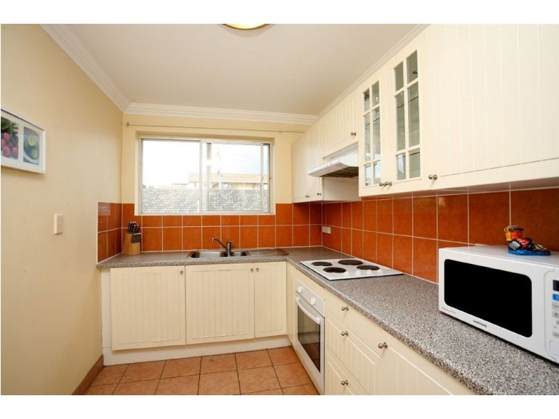 2/35 Amelia Street, Coorparoo QLD 4151