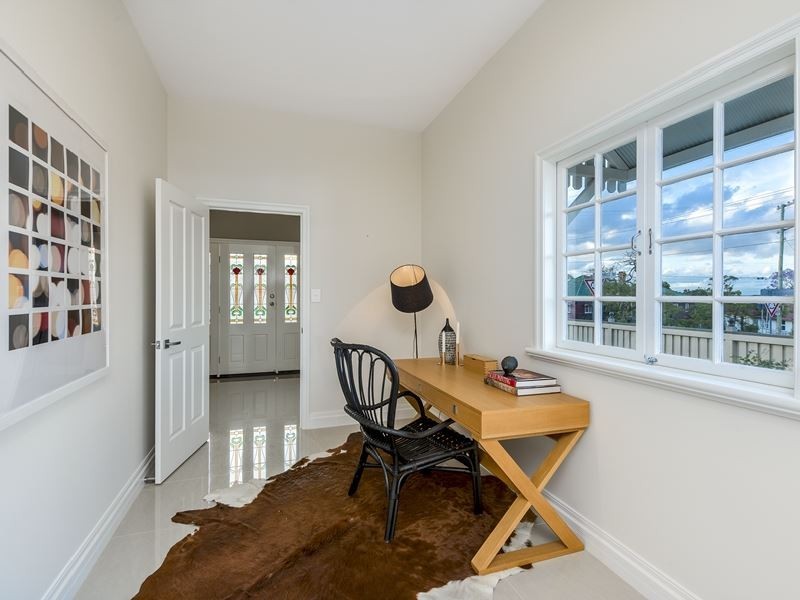 2 Tarragindi Road, Tarragindi QLD 4121