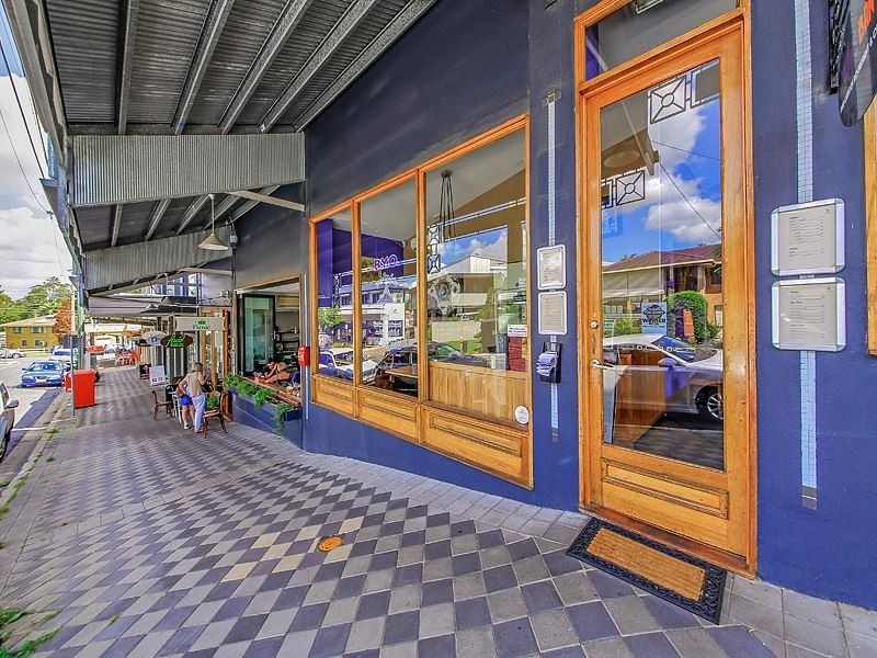 47 Ashton Street, Camp Hill QLD 4152