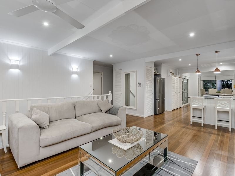 11 Greycliffe Street, Mount Gravatt East QLD 4122