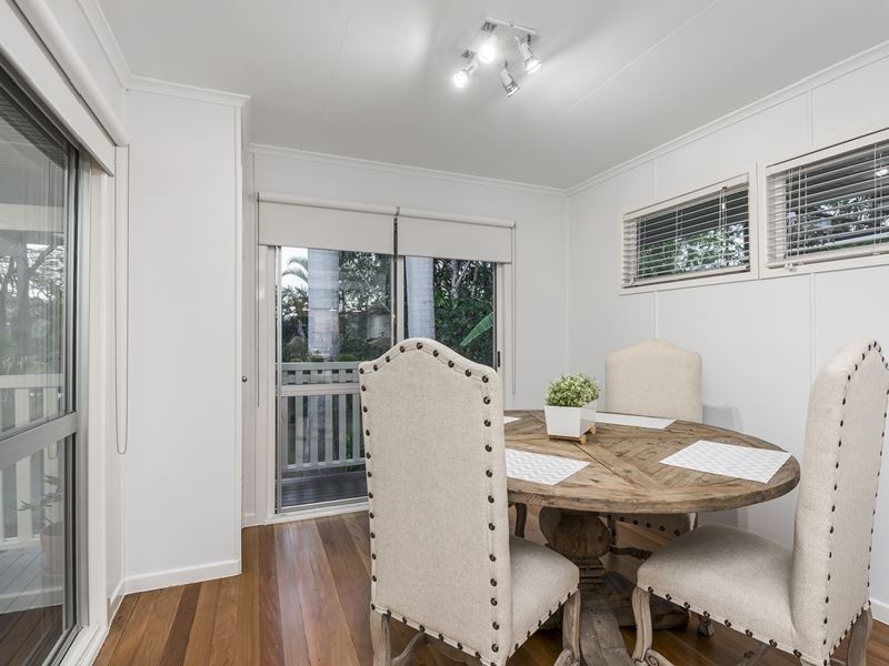 11 Greycliffe Street, Mount Gravatt East QLD 4122