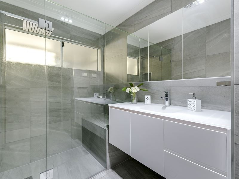 11 Greycliffe Street, Mount Gravatt East QLD 4122