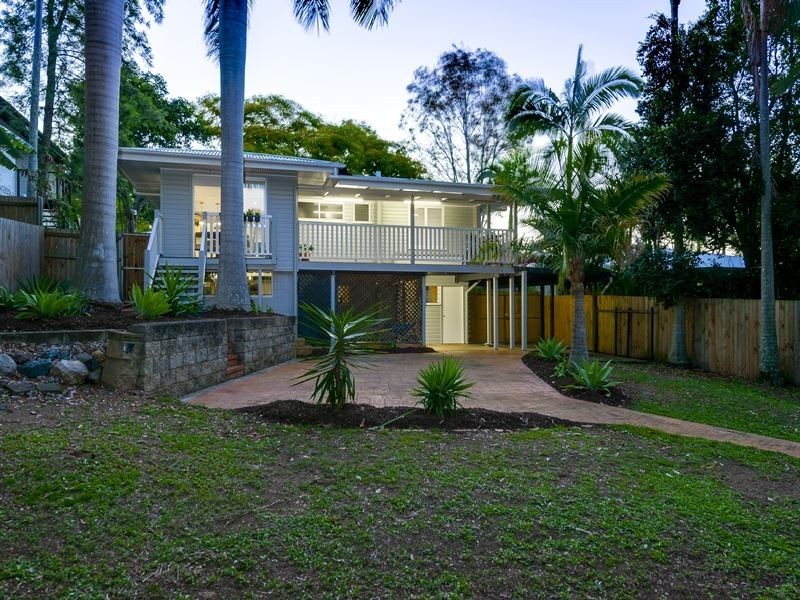 11 Greycliffe Street, Mount Gravatt East QLD 4122