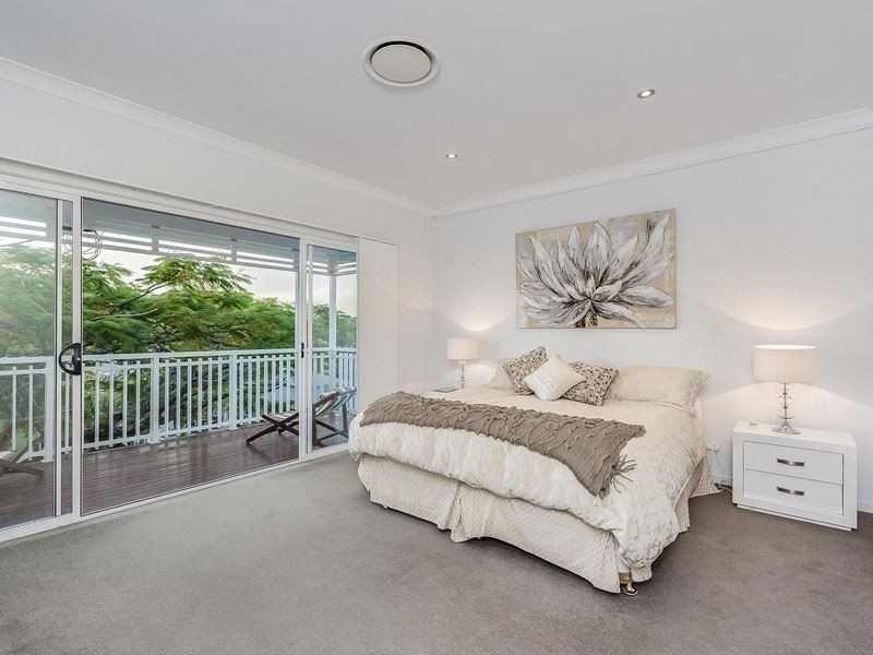 35 Margaret Street, Camp Hill QLD 4152