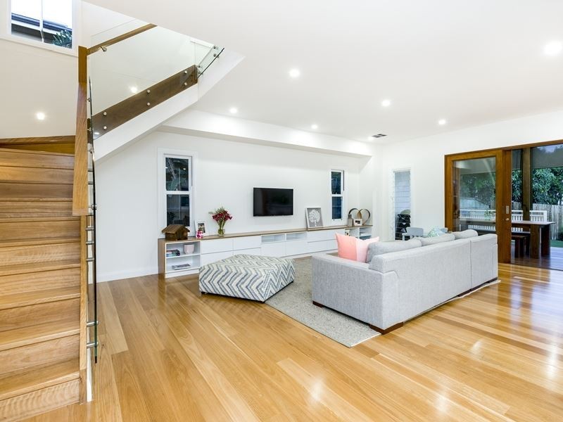 26 Tarana Street, Camp Hill QLD 4152