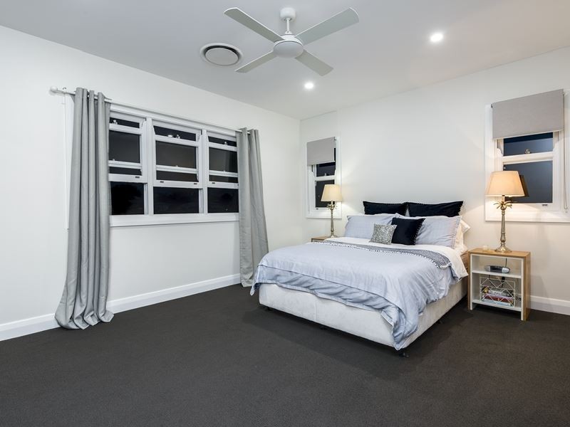 26 Tarana Street, Camp Hill QLD 4152