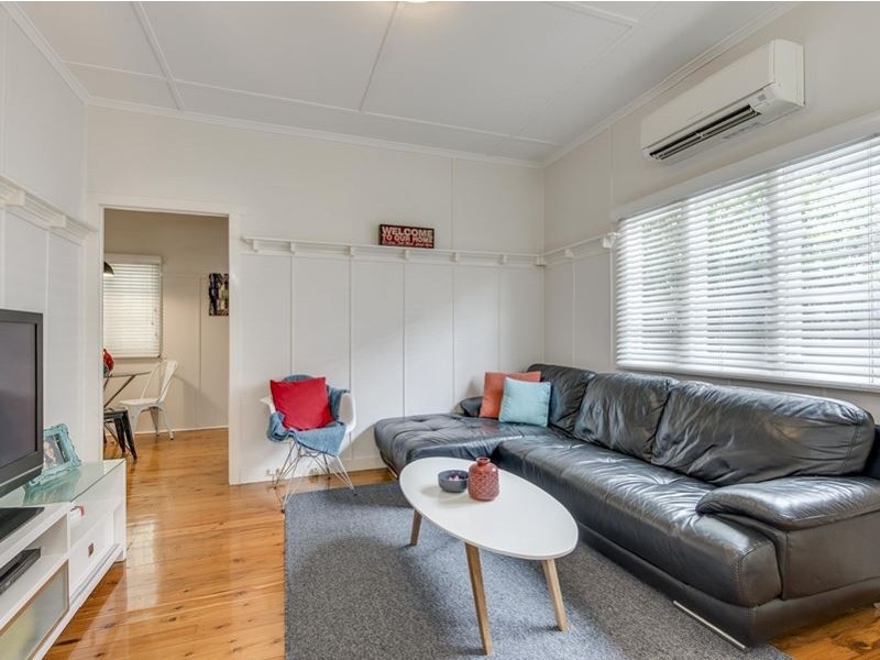 289 Nursery Road, Holland Park QLD 4121