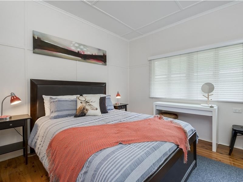 289 Nursery Road, Holland Park QLD 4121