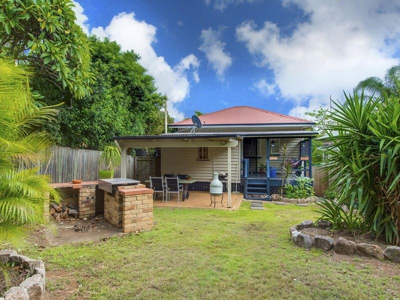 289 Nursery Road, Holland Park QLD 4121