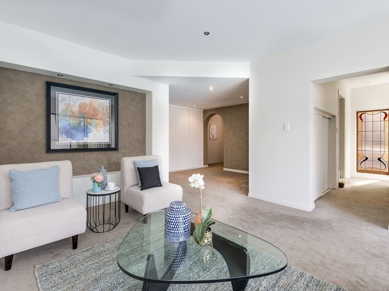 108 Chatsworth Road, Coorparoo QLD 4151