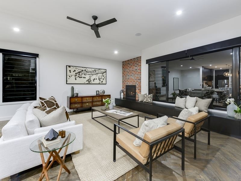 9 Gristock Street, Coorparoo QLD 4151