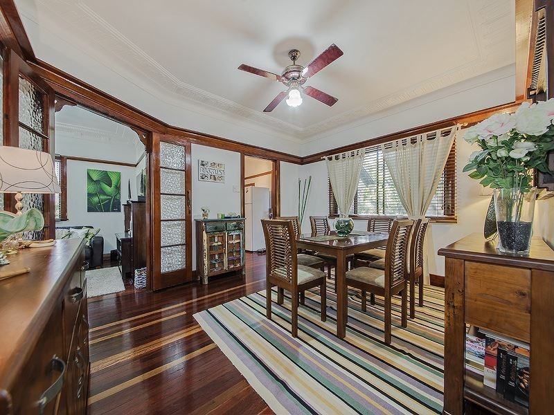 60 Derby Street, Coorparoo QLD 4151