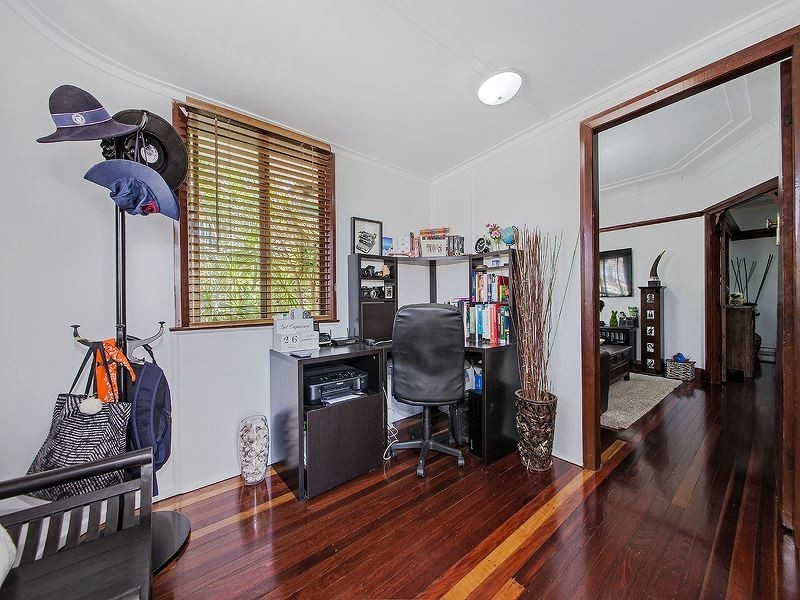 60 Derby Street, Coorparoo QLD 4151