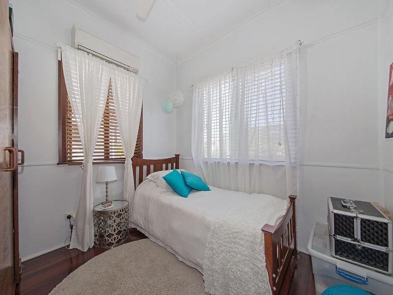 60 Derby Street, Coorparoo QLD 4151