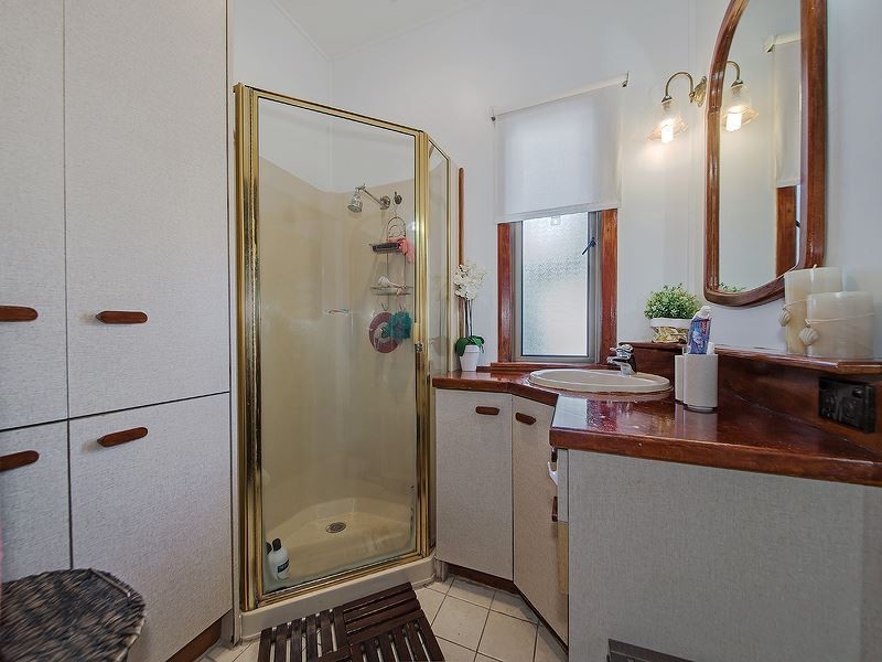 60 Derby Street, Coorparoo QLD 4151