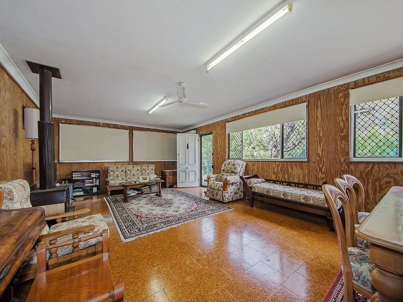 483 Vulture Street East, East Brisbane QLD 4169