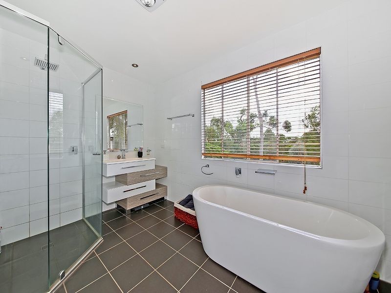 74 Leicester Street, Coorparoo QLD 4151