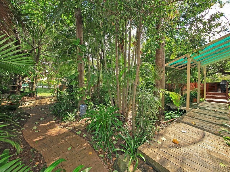 74 Leicester Street, Coorparoo QLD 4151