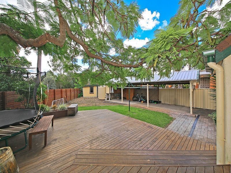 74 Leicester Street, Coorparoo QLD 4151