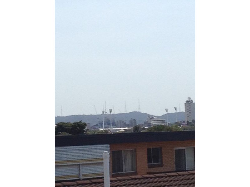 6/60 Kitchener Street, Coorparoo QLD 4151