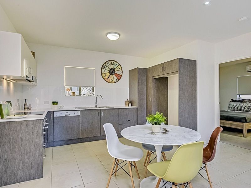 2/71 Dansie Street, Greenslopes QLD 4120