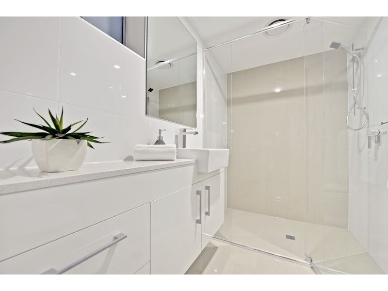 3/56 Nelson Street, Coorparoo QLD 4151