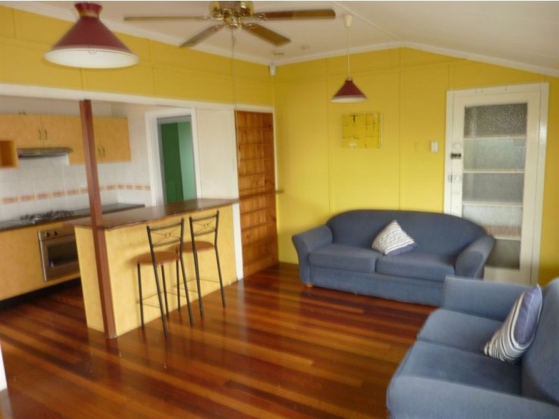 88 Porteus Drive, Seven Hills QLD 4170