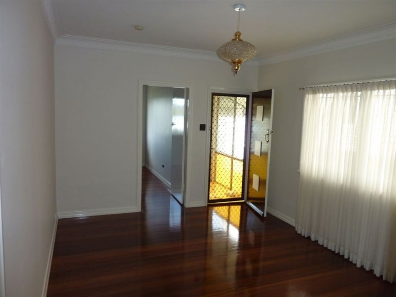 33 Illidge Street, Coorparoo QLD 4151