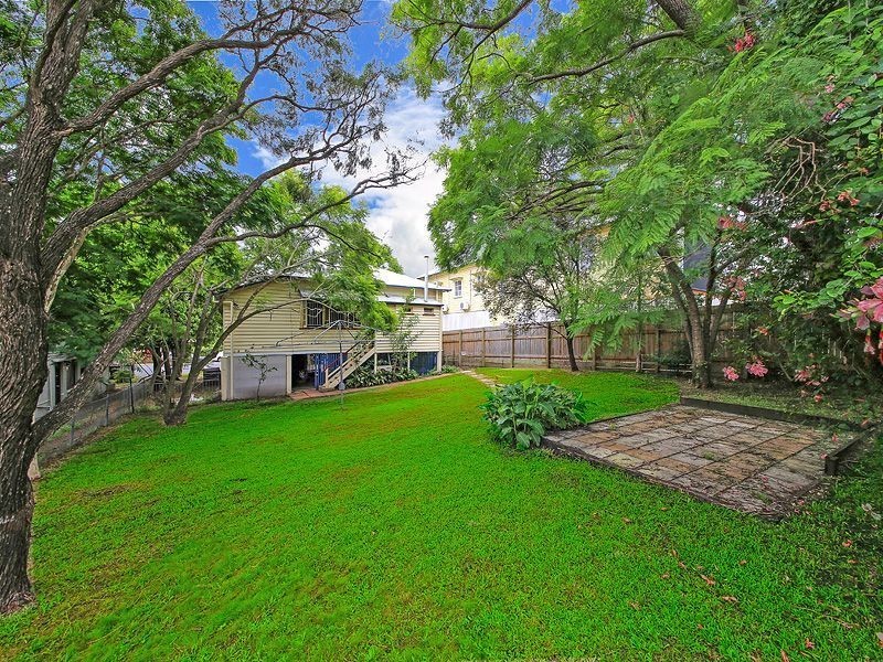 19 Maynard Street, Woolloongabba QLD 4102