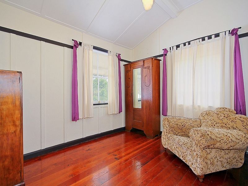 79 Leicester Street, Coorparoo QLD 4151