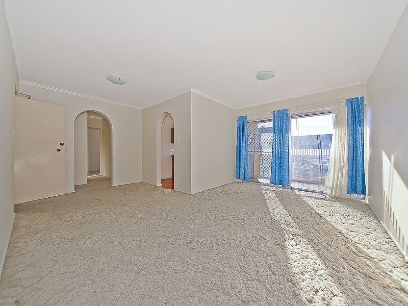 2/21 St Leonards St, Coorparoo QLD 4151