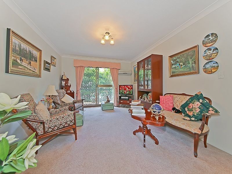 2/11 Weston Street, Coorparoo QLD 4151