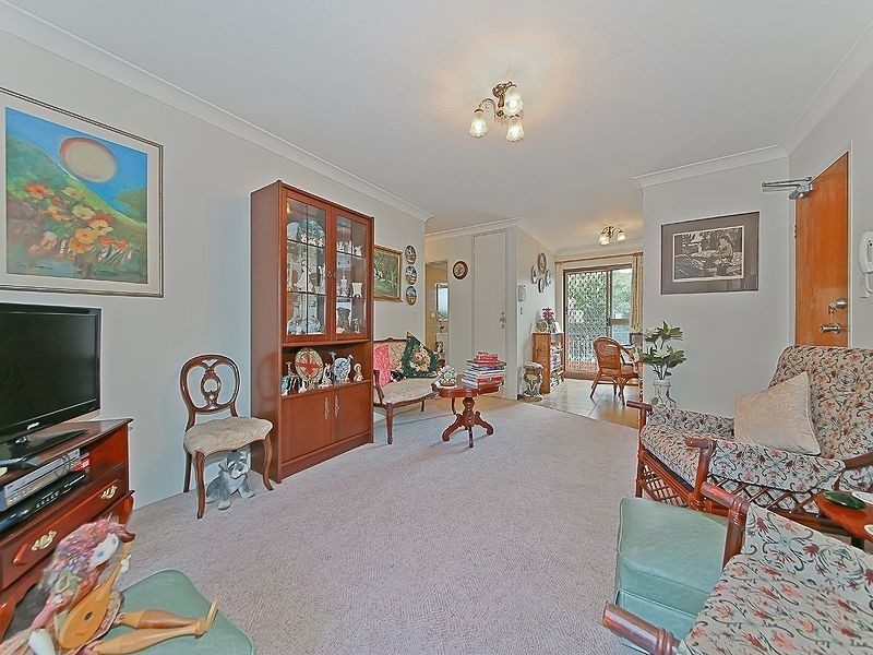 2/11 Weston Street, Coorparoo QLD 4151