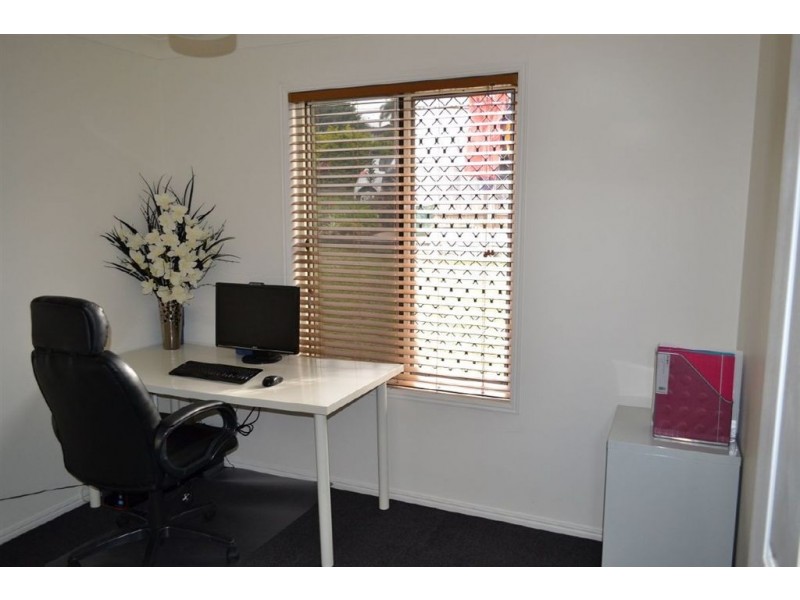 77 Rickston Street, Manly West QLD 4179