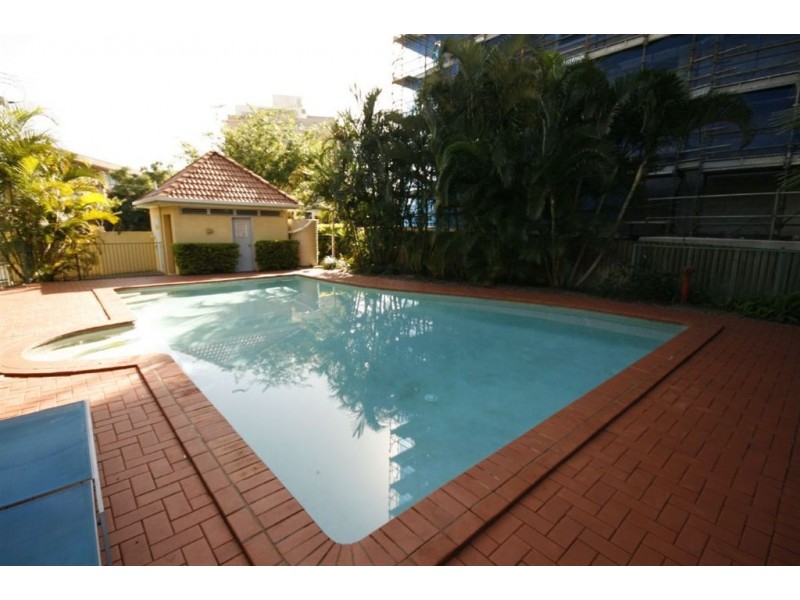 18/219 Wellington Road, East Brisbane QLD 4169