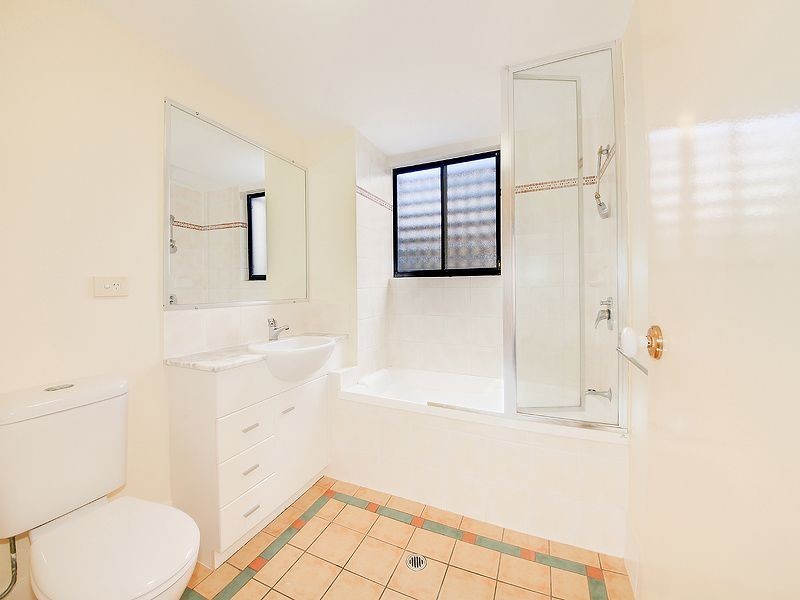 17/16 Norman Crescent, Norman Park QLD 4170